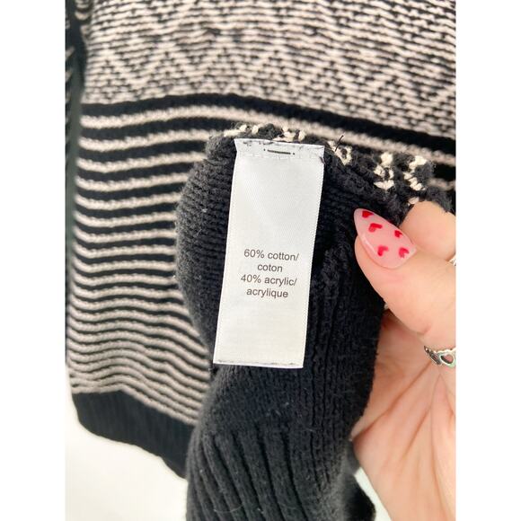 Maurices Patterned Cowl Neck Tunic Sweater Black Cream Geometric size XXL - Picture 7 of 8